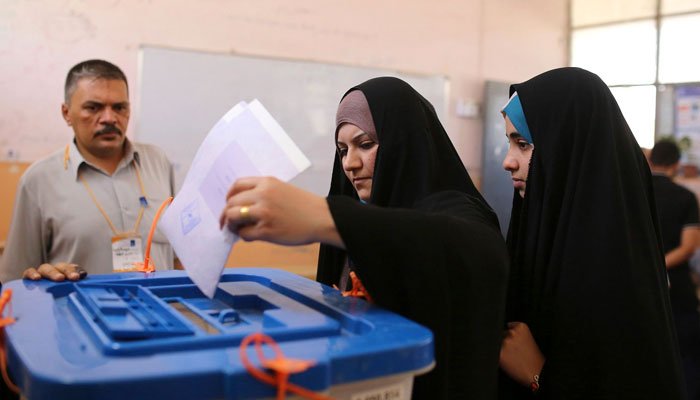 عراق میں پارلیمانی انتخابات میں 97 خواتین کامیاب