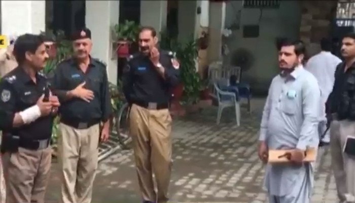 پشاور میں فائرنگ سے نرس جاں بحق