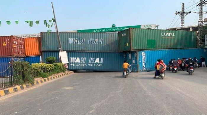 کالعدم تنظیم سے معاہدہ، لاہور سے پنڈی کے درمیان رکاوٹیں ہٹا دی گئیں