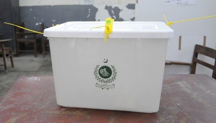 اٹارنی جنرل اور کچھ وزراء کے اعتراضات پر انتخابی اصلاحات کی منظوری مؤخر