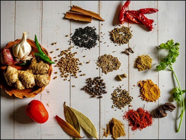 کھانے کے ساتھ مرچ اور گرم مصالحے سے بلڈ پریشر قابو میں رہتا ہے، تحقیق