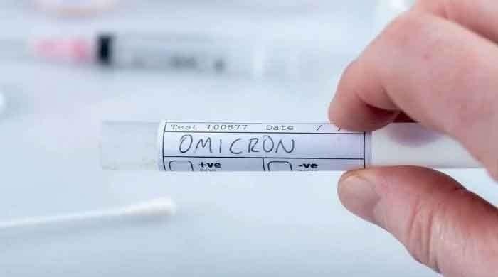 پاکستان میں اومی کرون کا پہلا کیس رپورٹ