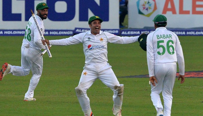 ڈھاکا ٹیسٹ میں بنگلادیش کو اننگز اور 8 رنز سے شکست، پاکستان کا کلین سوئپ