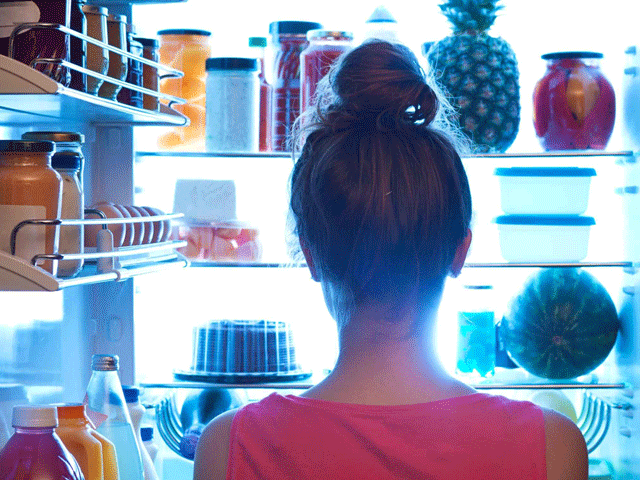 رات کی شفٹ میں بے وقت کھانے سے ذیابیطس اور موٹاپے کا خطرہ