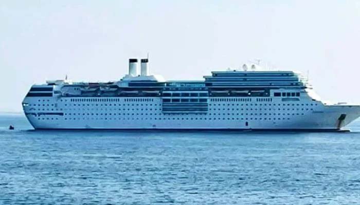 کراچی: محل نما بحری جہاز تفریح فراہم نہیں کر سکتا، جلد توڑنے کا عمل شروع ہو گا