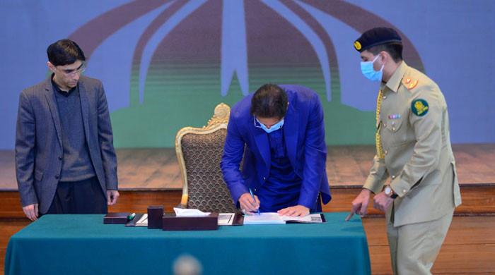 قومی سلامتی پالیسی میں بھارت سے امن کی خواہش، مسئلہ کشمیر تعلقات کا مرکزی نکتہ ہوگا