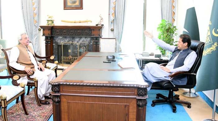 نتھیا گلی میں لگژری ہوٹل کی تعمیر کا ٹھیکہ وزیراعظم کے ساتھی کو مل گیا