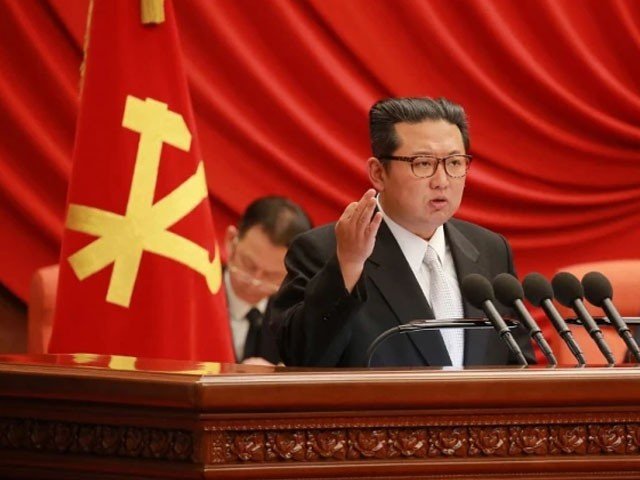 نئے سال میں بدلتا کم جونگ ان ؛ جوہری ہتھیاروں کے بجائے معیشت کی بحالی پر زور