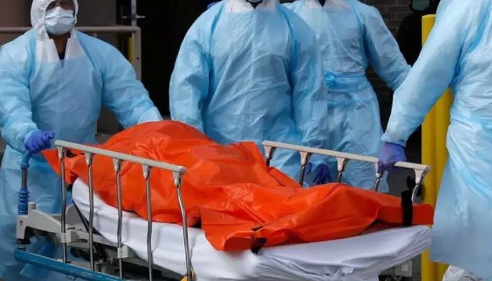 لاہور: سروسز اسپتال میں ڈاکٹروں کی مبینہ غفلت سے مریض جاں بحق