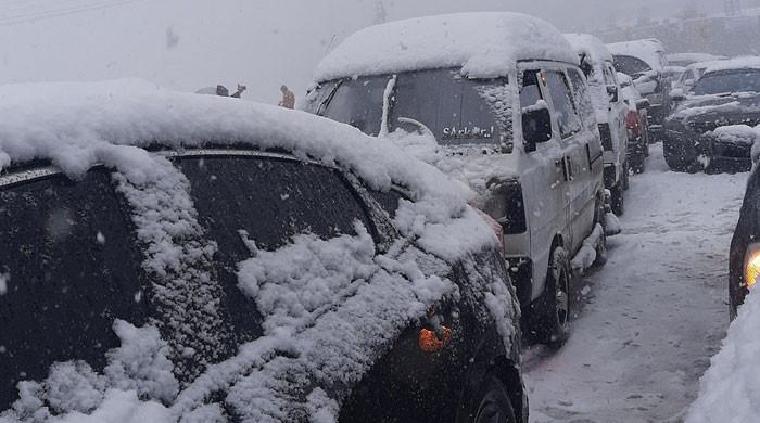مری میں سرکاری ریسٹ ہاؤسز اور دفاتر سیاحوں کیلئے کھولنے کا حکم