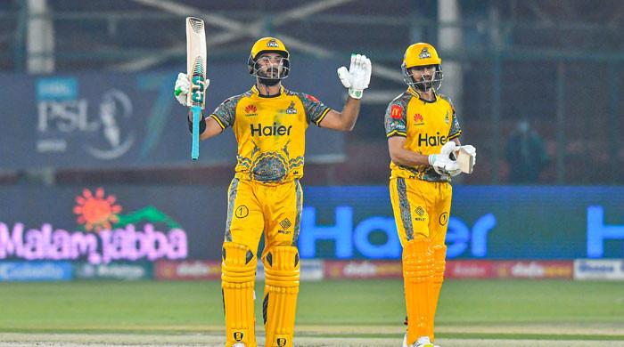 پی ایس ایل7: زلمی نے دلچسپ مقابلے کے بعد کوئٹہ گلیڈی ایٹرز کو شکست دے دی