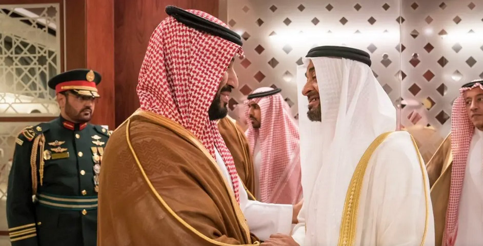 ابوظبی میں حوثیوں کا حملہ جنگی جرم، امارات کے ساتھ ہیں: سعودی ولی عہد