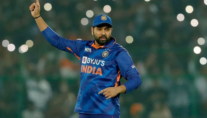 روہت شرما جنوبی افریقا کیخلاف ون ڈے سیریز سے باہر، نئے کپتان کا اعلان