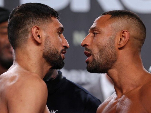 پاکستانی نژاد باکسر عامر خان کو اہم ترین فائٹ میں شکست