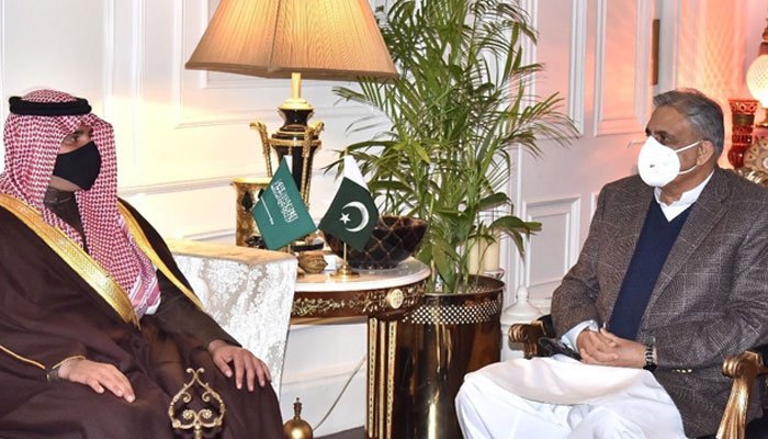 آرمی چیف سے سعودی وزیر داخلہ کی ملاقات، علاقائی سلامتی پر تبادلہ خیال