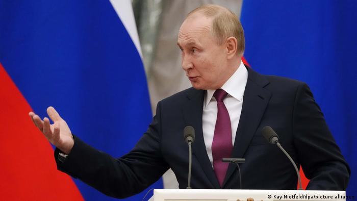 ‘روس جنگ نہیں چاہتا’، پوٹن کی جرمن چانسلر کو یقین دہانی